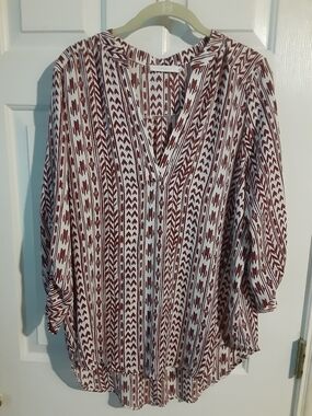 Lush White and Burgundy Geometric Print V-Neck Blouse